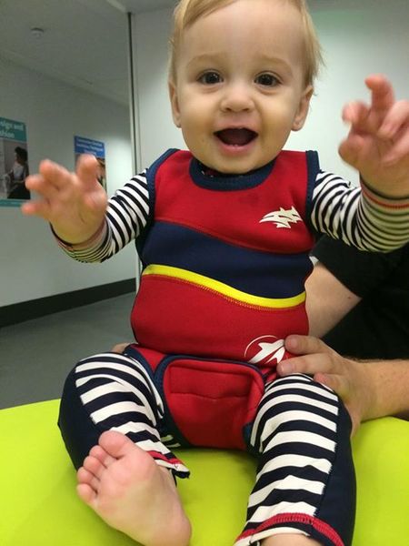 Woolly Hugs. A Blanket for gnittinggnome. Donors and crafters, we are asking for your help.