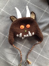 Team Hooker : Come flash your wares at the Hotel Crochetfornia.