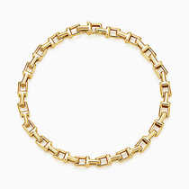 Can you recommend a good place for gold bracelets?