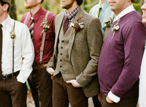 Ooh my brother has asked for mumsnet's opinion on his wedding 'evening invite' attire.