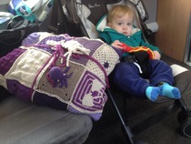 Woolly Hugs. A Blanket for gnittinggnome. Donors and crafters, we are asking for your help.