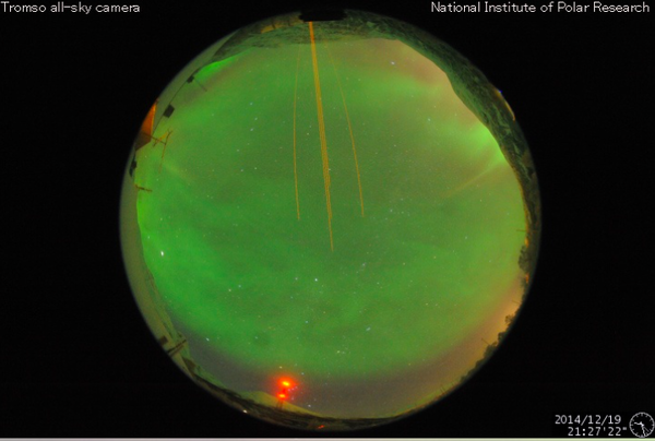 Armchair aurora watching