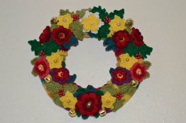 Team Hooker : Come flash your wares at the Hotel Crochetfornia.