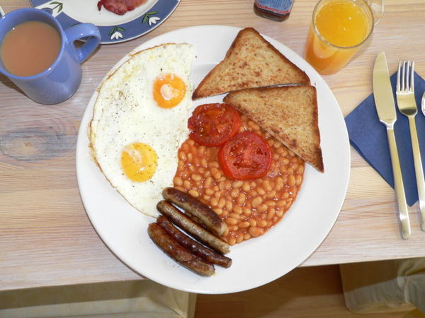 To think beans are a staple ingredient of a fry up?
