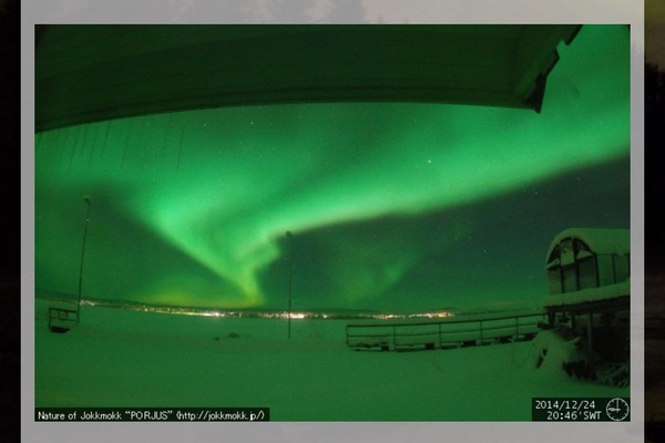 Armchair aurora watching
