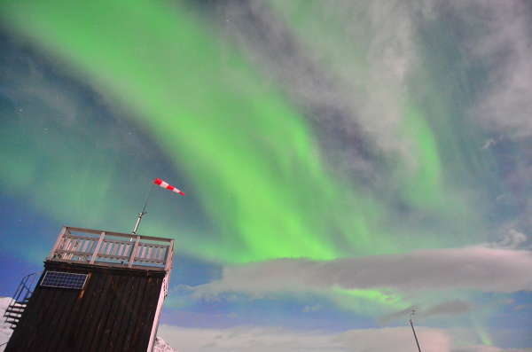 Armchair aurora watching