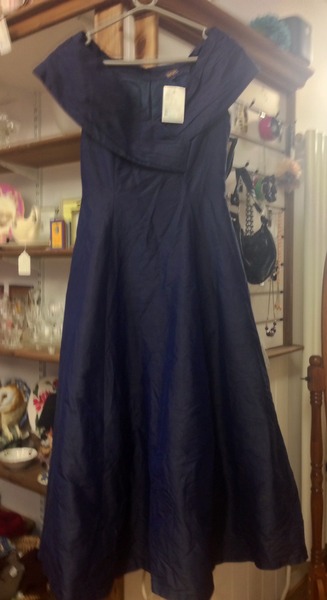 Any vintage experts out there?