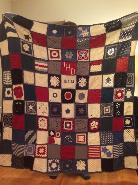 A Blanket for CritterPants : Donors and crafters, your help is needed.