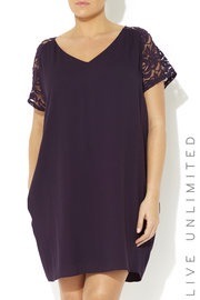 What tights with this dress?