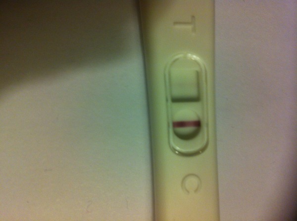 CD85 and very faint second line.