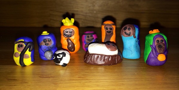 Celebrate Alfie's Christmas by entering our Christmas decoration comp for chance to win a mini micro scooter