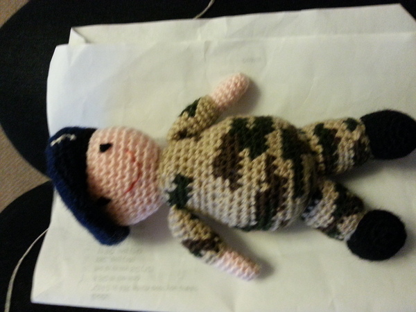 Team Hooker : Come flash your wares at the Hotel Crochetfornia.