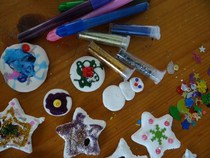 Celebrate Alfie's Christmas by entering our Christmas decoration comp for chance to win a mini micro scooter