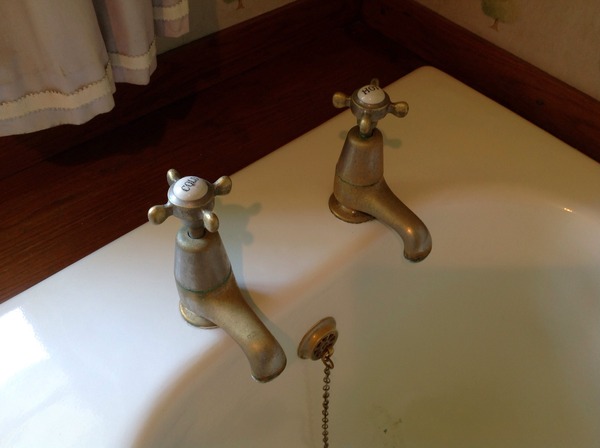 selling old house contents