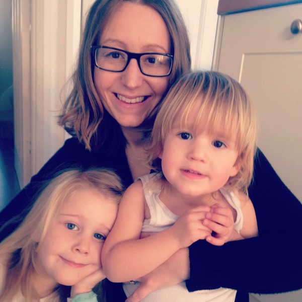 Share with Ambrosia your mini-moment of happiness story – and you could WIN a £100 Toys R Us voucher plus Ambrosia goodies NOW CLOSED