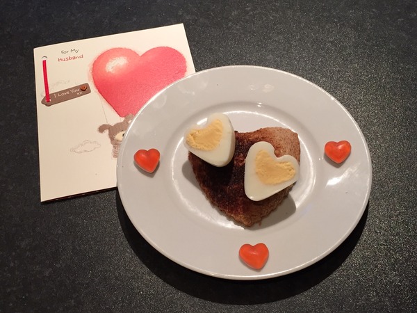 How to Create a Valentine Heart Egg!