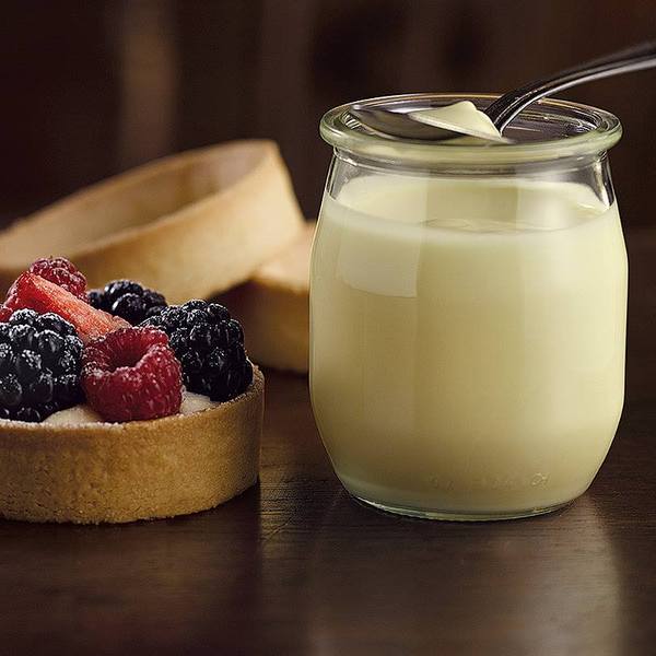 Name of this little dessert pot?