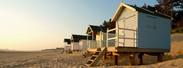 Can you recommend a costal holiday with lots of stuff at hand for kids