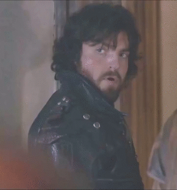 Swagger Inn 80 - What Do We Want? MUSKETEERS IN BILLOWY SHIRTS! When do we want them? Erm... All the time actually please.