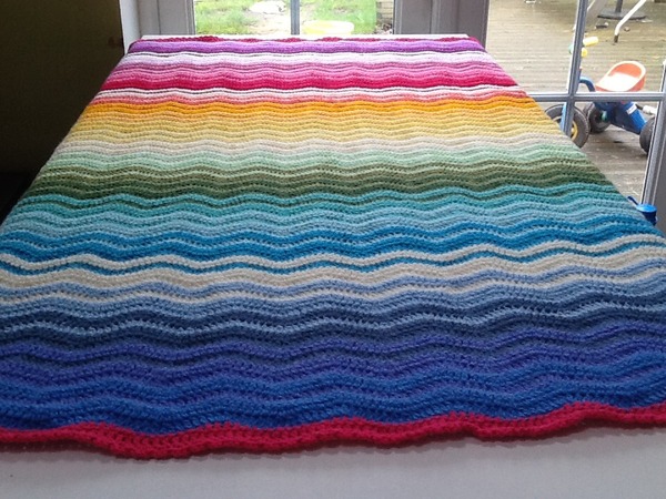 Team Hooker : Come flash your wares at the Hotel Crochetfornia.