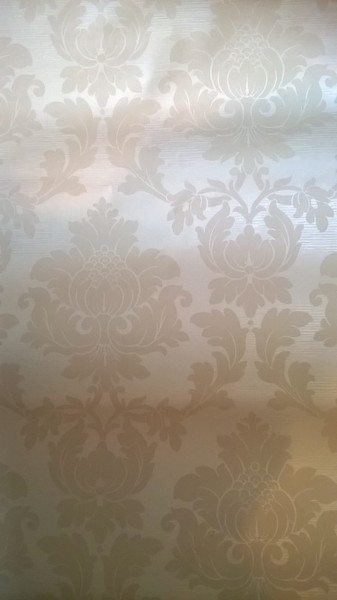 Wallpaper - does anyone know what this one is - i need 2 new rolls