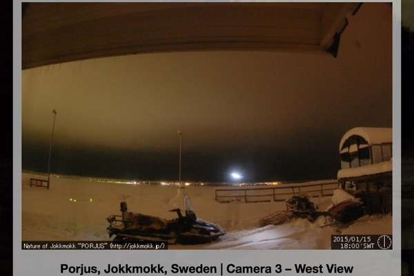 Armchair aurora watching