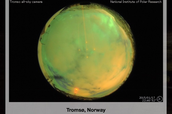 Armchair aurora watching