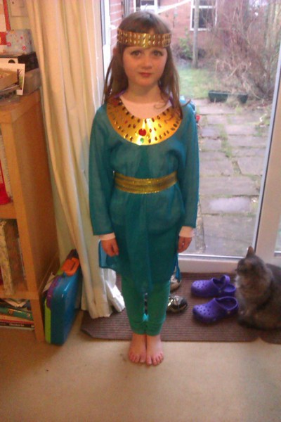 Upload pics of your World Book Day costumes for chance to win £100 of books for your school's library