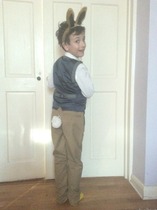 Upload pics of your World Book Day costumes for chance to win £100 of books for your school's library