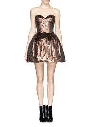 Calling all fashionistas to style this dress for DD's prom (edgy not gypsy wedding please!)
