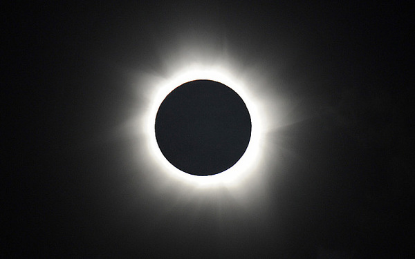 Biggest solar eclipse in 16 years set to plunge Britain into darkness???