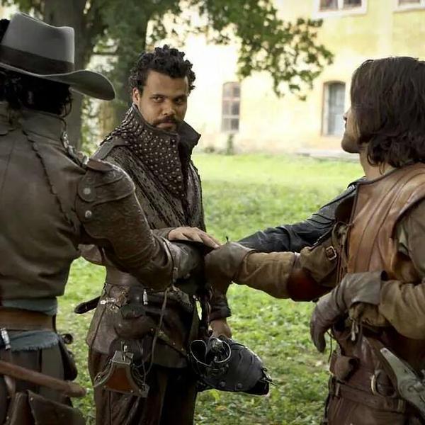 When are Athos and Milady going to snog ? BBC Musketeers Swagger Inn Thread 84