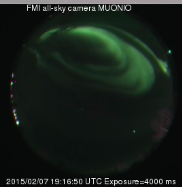 Armchair aurora watching