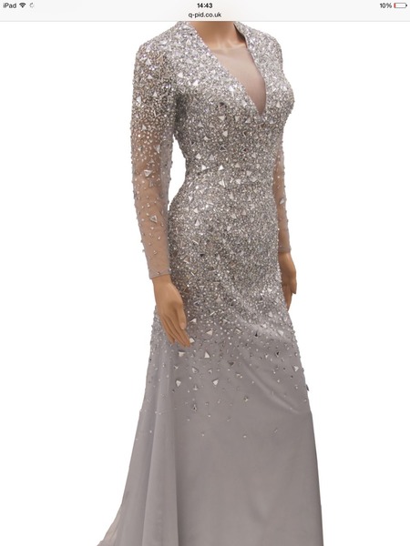 Please help me find a wedding dress for under £100!