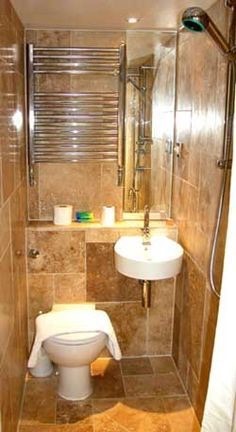 Tiny showeroom - help!