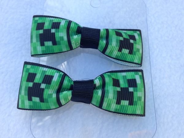 Woolly Hugs. 2015 Easter Craft Sale for the amazing charity WAY (Widowed and Young)