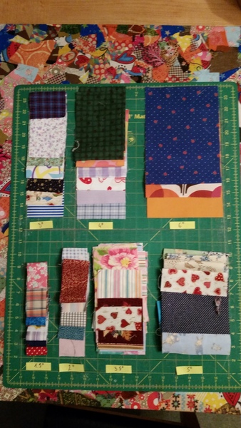 Easy Patchwork Strip Quilt - tutorial by Zing