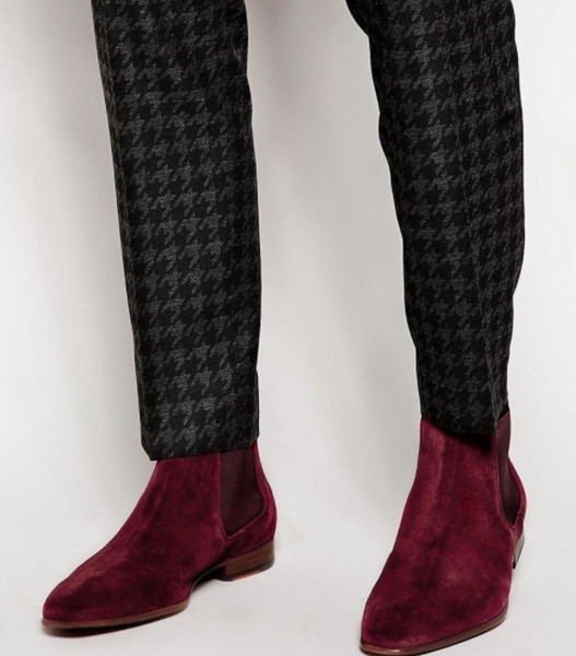 Can you identify these trousers?