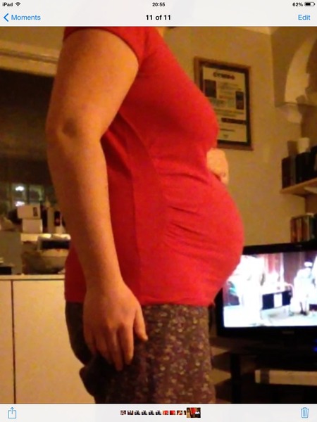 Calmly and regally gestating our beans in a land of obsessive ILs, placenta horticulture, sweary doctors and naked pancake cravings. It's the JS grads thread 23!