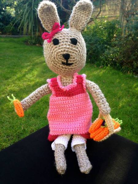 Woolly Hugs. 2015 Easter Craft Sale for the amazing charity WAY (Widowed and Young)