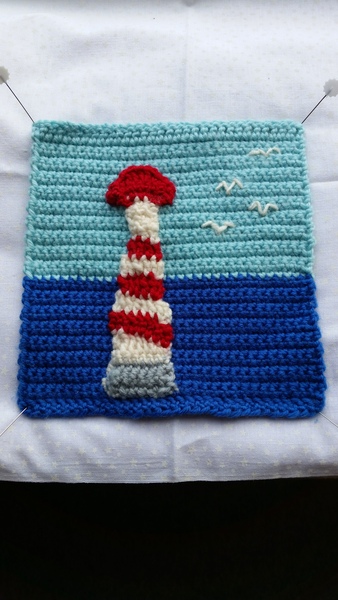 Team Hooker : Come flash your wares at the Hotel Crochetfornia.