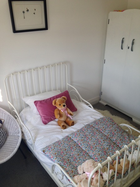 White cot bed and different furniture?