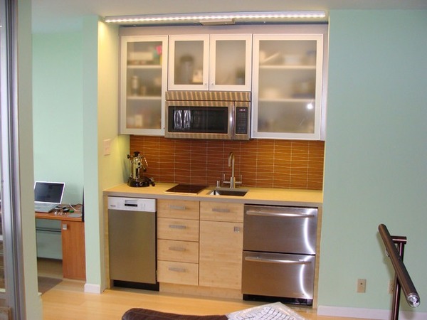 Kitchen fitting advice: tiny studio