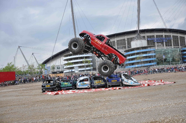 EXTREME STUNT SHOW COMPETITION