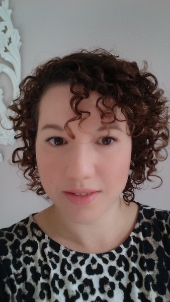 Any interesting hair styles for curly hair?