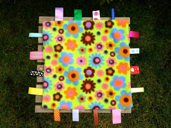 Woolly Hugs. 2015 Easter Craft Sale for the amazing charity WAY (Widowed and Young)