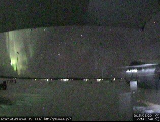 Armchair aurora watching