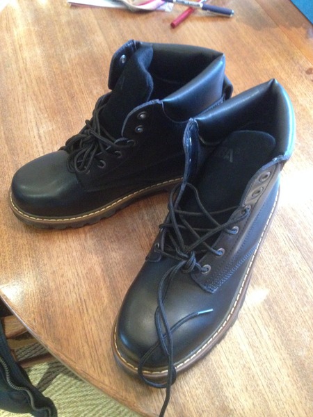 QBRASS shoes- is this a dodgy site?