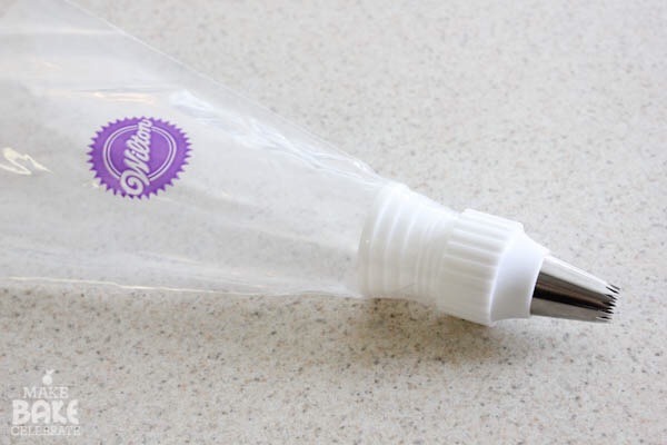 Piping Cake Icing - Help!