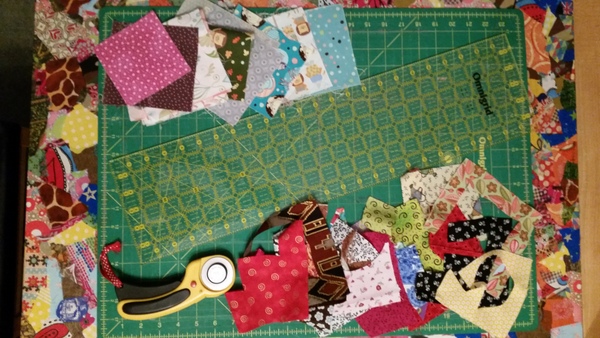 Easy Patchwork Strip Quilt - tutorial by Zing